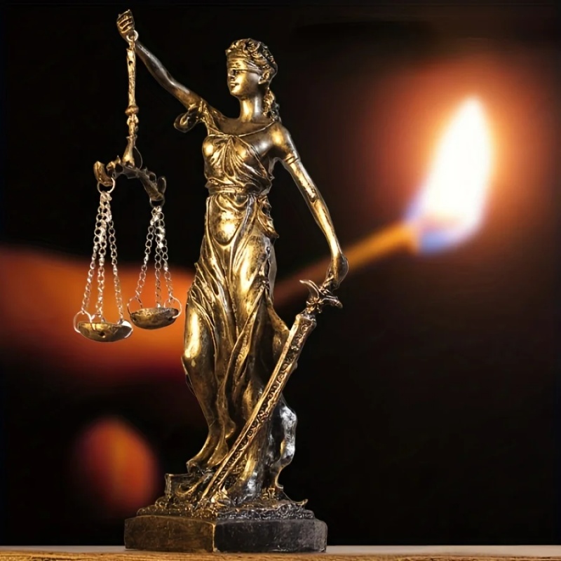 Statua della Giustizia, Scultu - Model Kit Judge recensione e prezzo