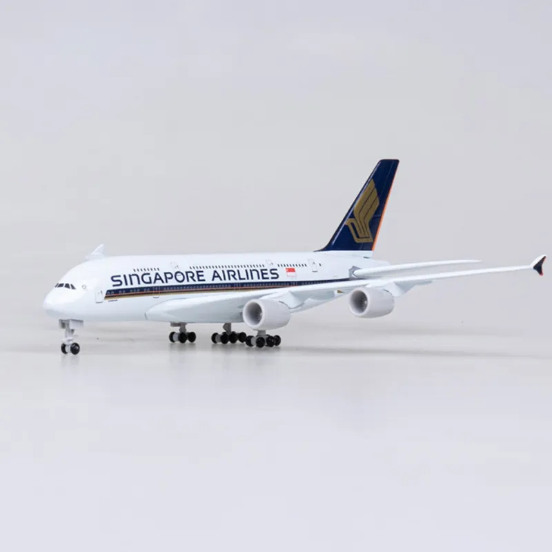 Aereo di linea in metallo Mode - Model Kit Singapore recensione e prezzo