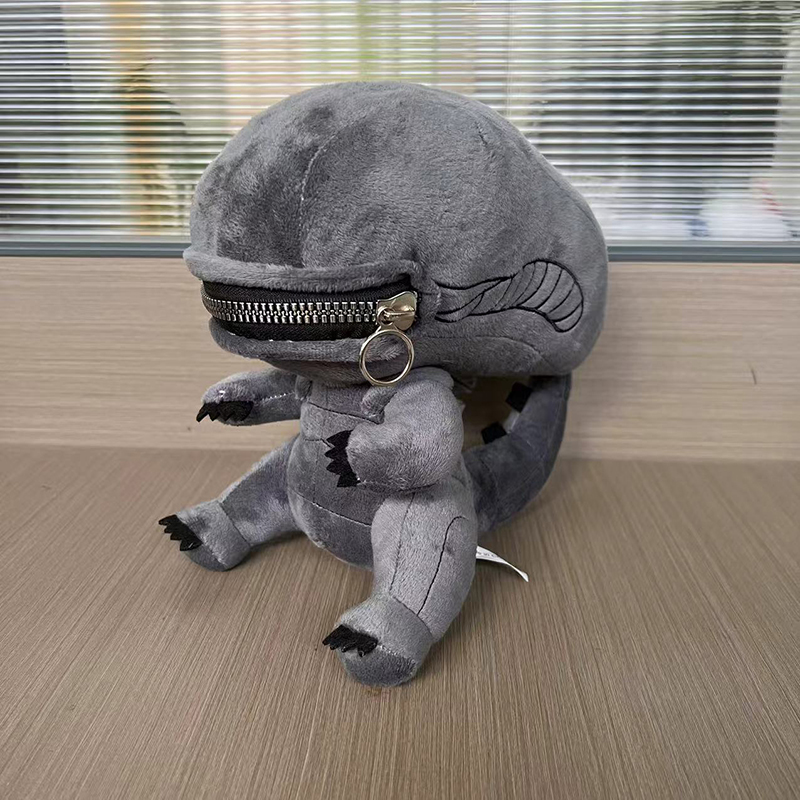 Peluche a Forma di Alieno Xeno - Model Kit Gundam recensione e prezzo