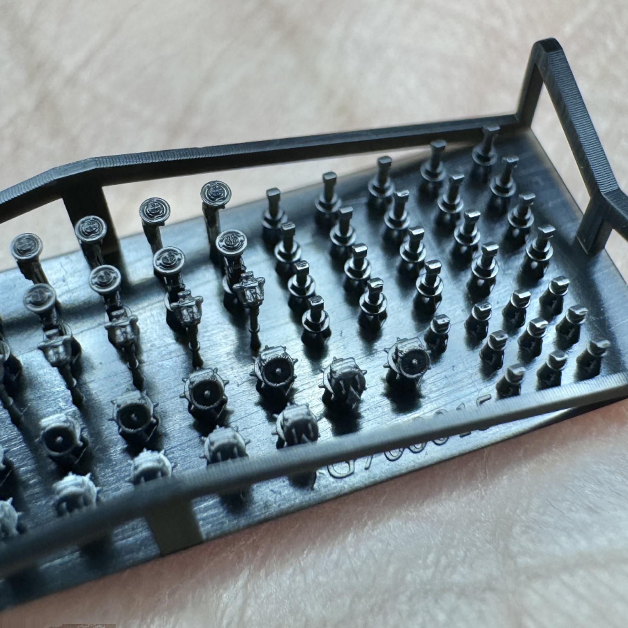 MUYI MODELLO STUDIO 1/700 G700 - Model Kit Studio recensione e prezzo