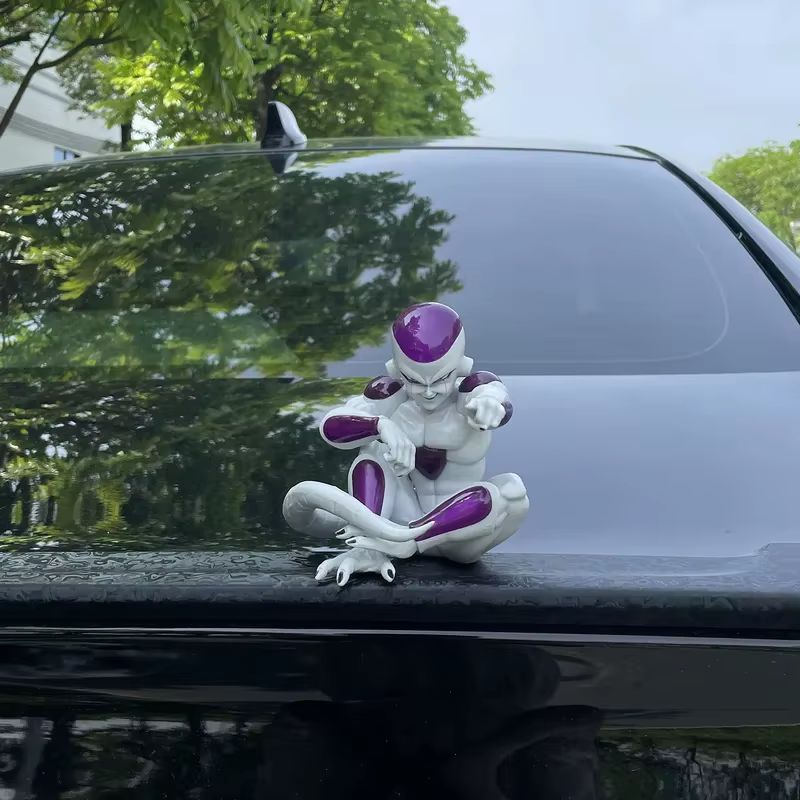 Statuetta Statica in PVC del C - Model Kit Frieza recensione e prezzo