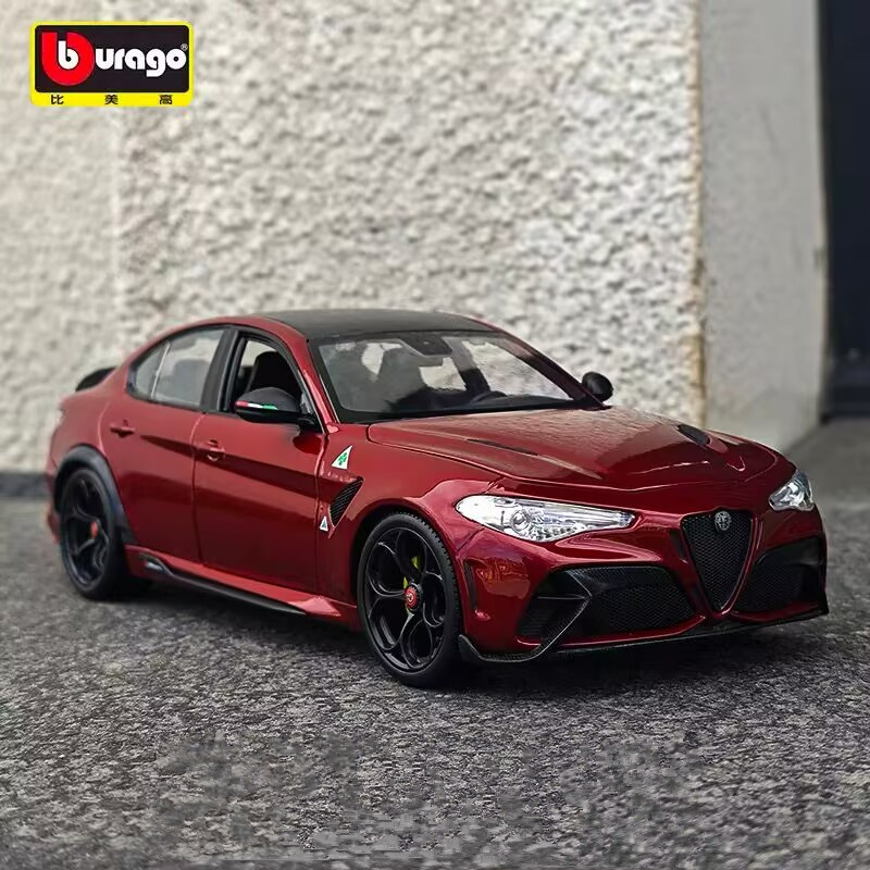 Bburago 1:18 Alfa Romeo Giulia - Model Kit Alfa Romeo recensione e prezzo
