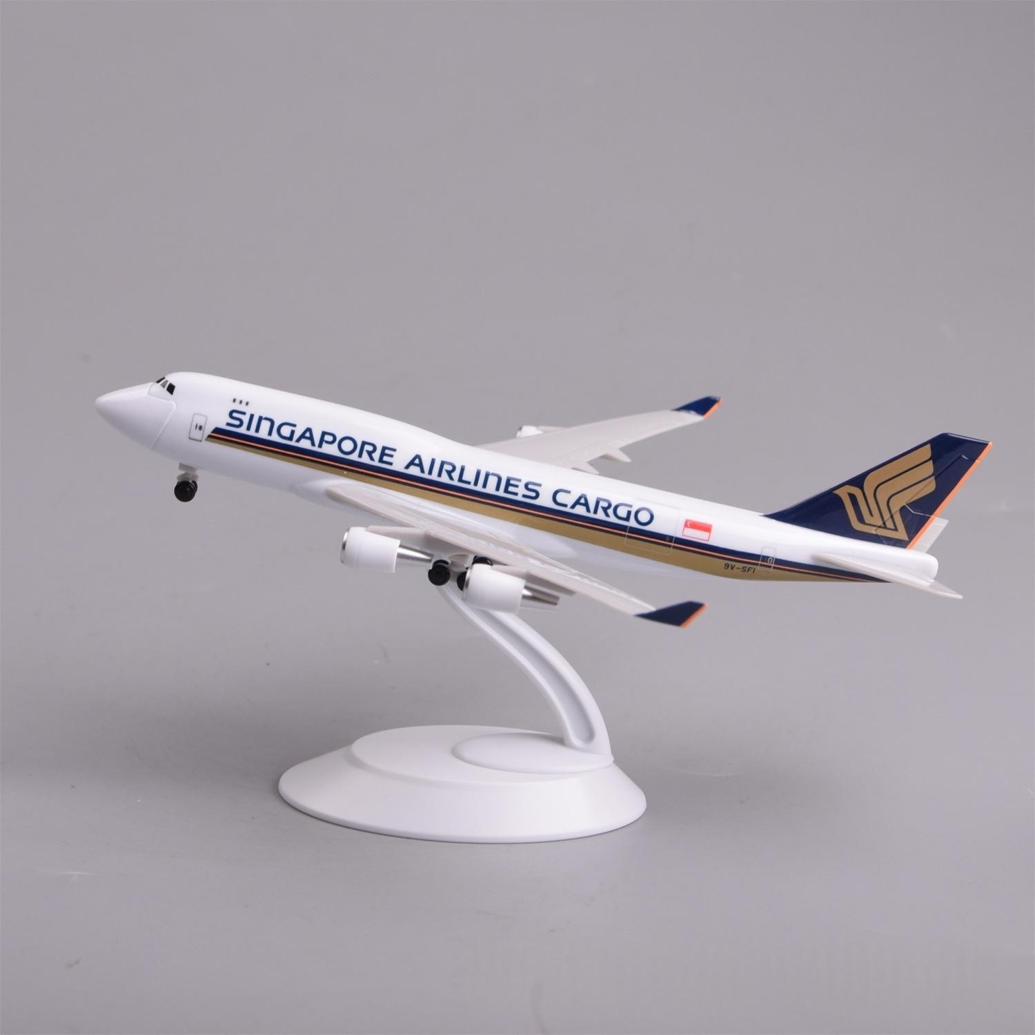 Modellino di Aereo in Plastica - Model Kit Singapore recensione e prezzo