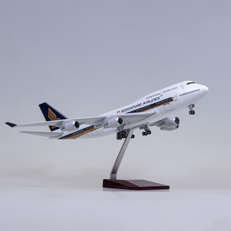 Modellino di aereo Singapore A - Model Kit Singapore recensione e prezzo